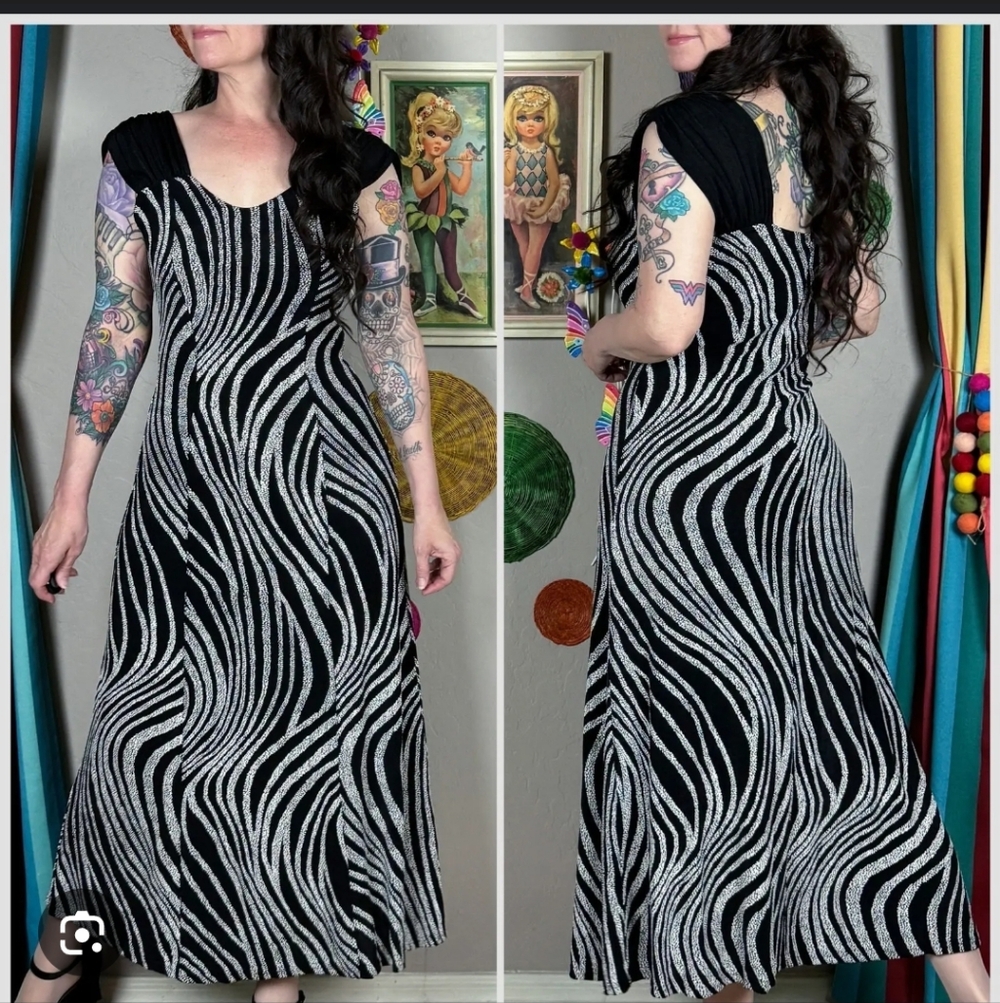 NWT Pretty Woman Elegant Black and White Zebra Print Dress Size L